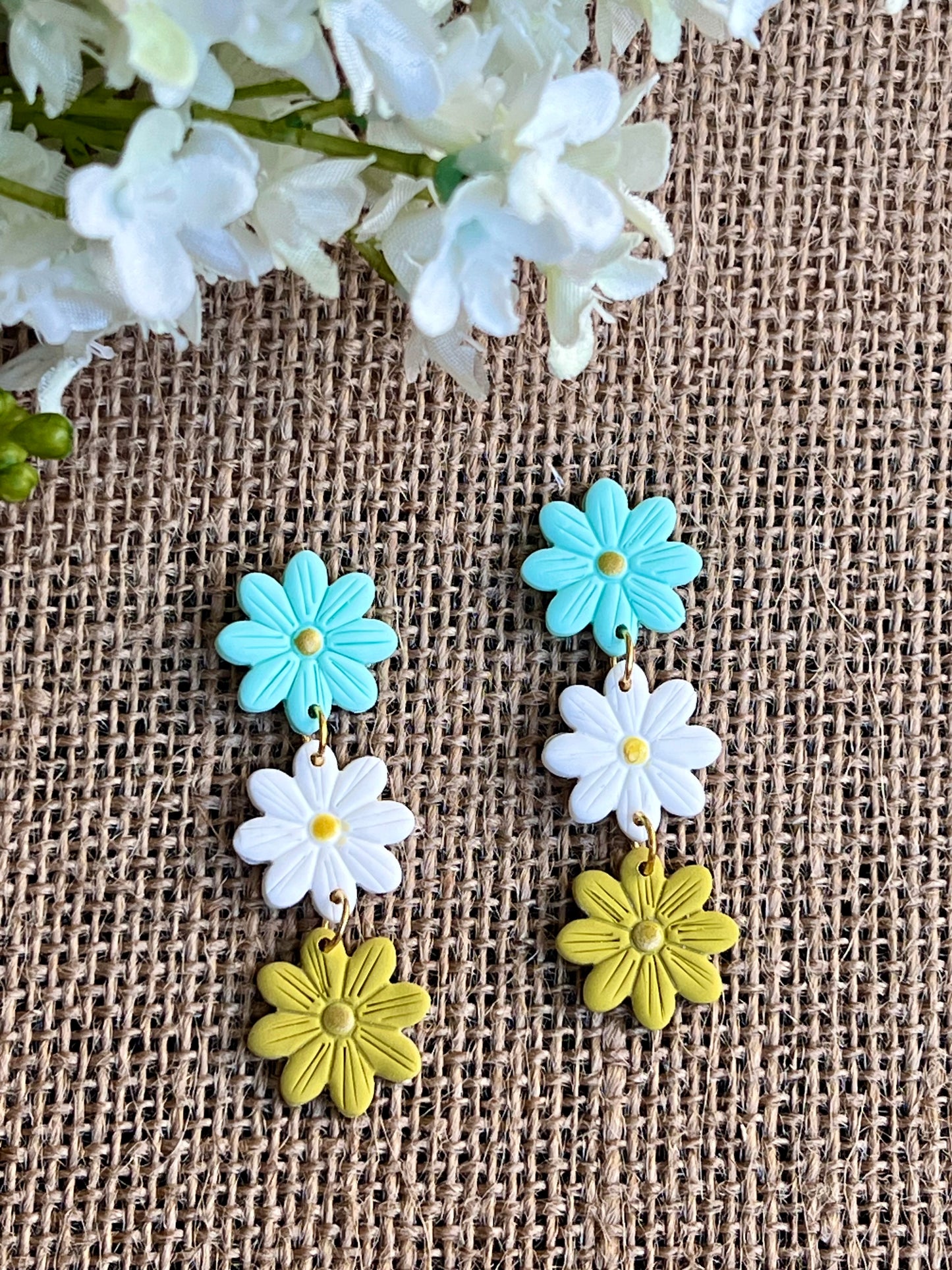 Daisy Flower Dangle Earrings