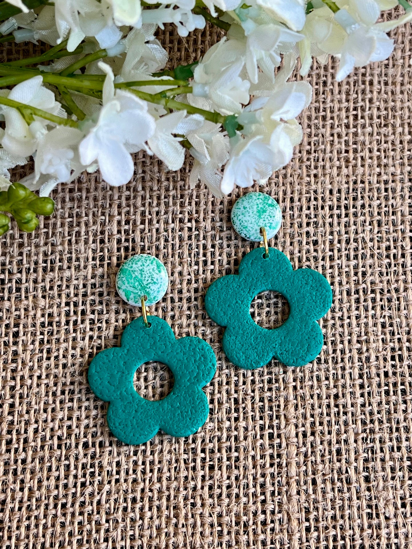 Floral Dangle Earrings in Emerald Green