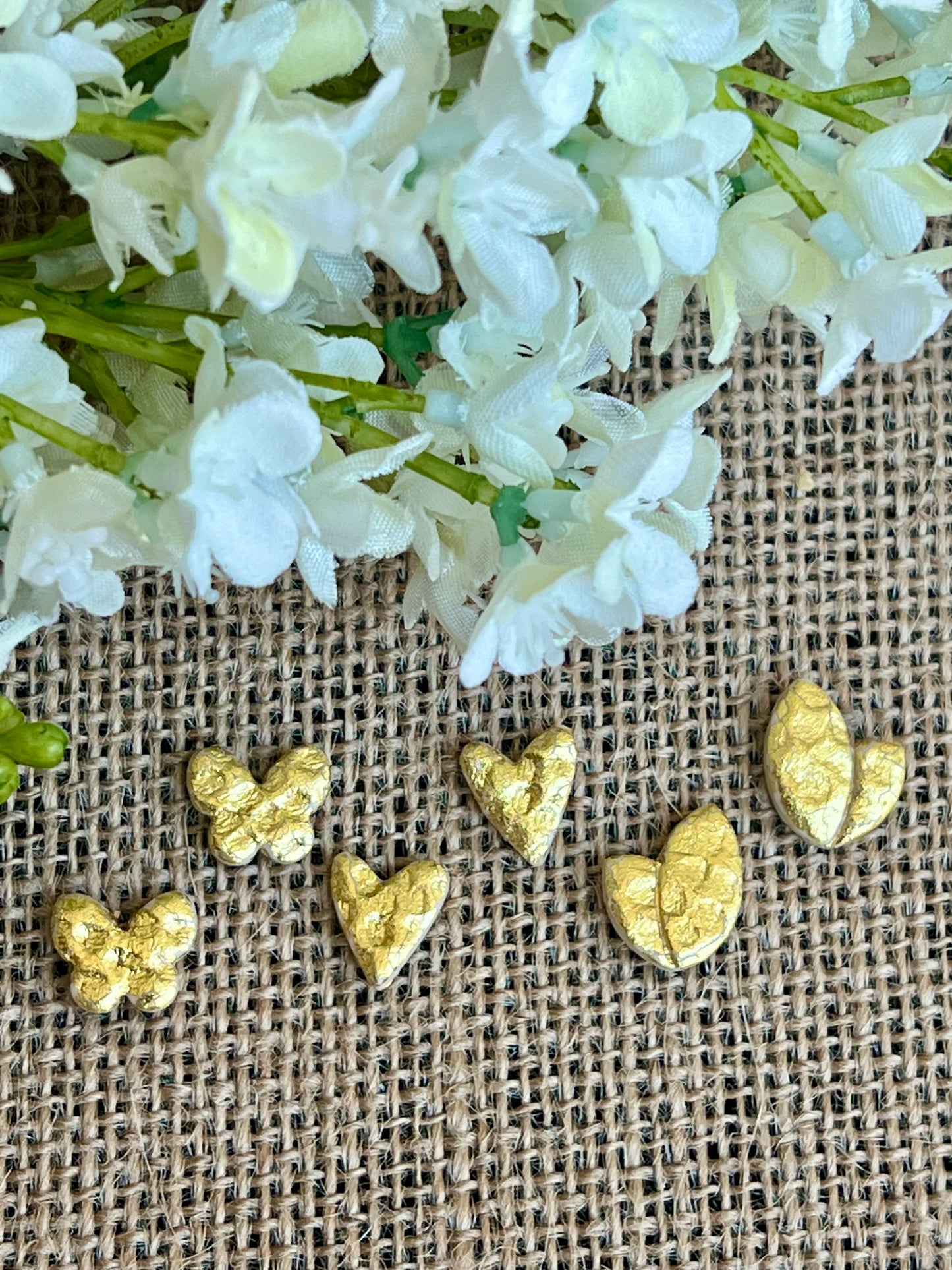 Stud Earrings Set with Hammered Gold Texture