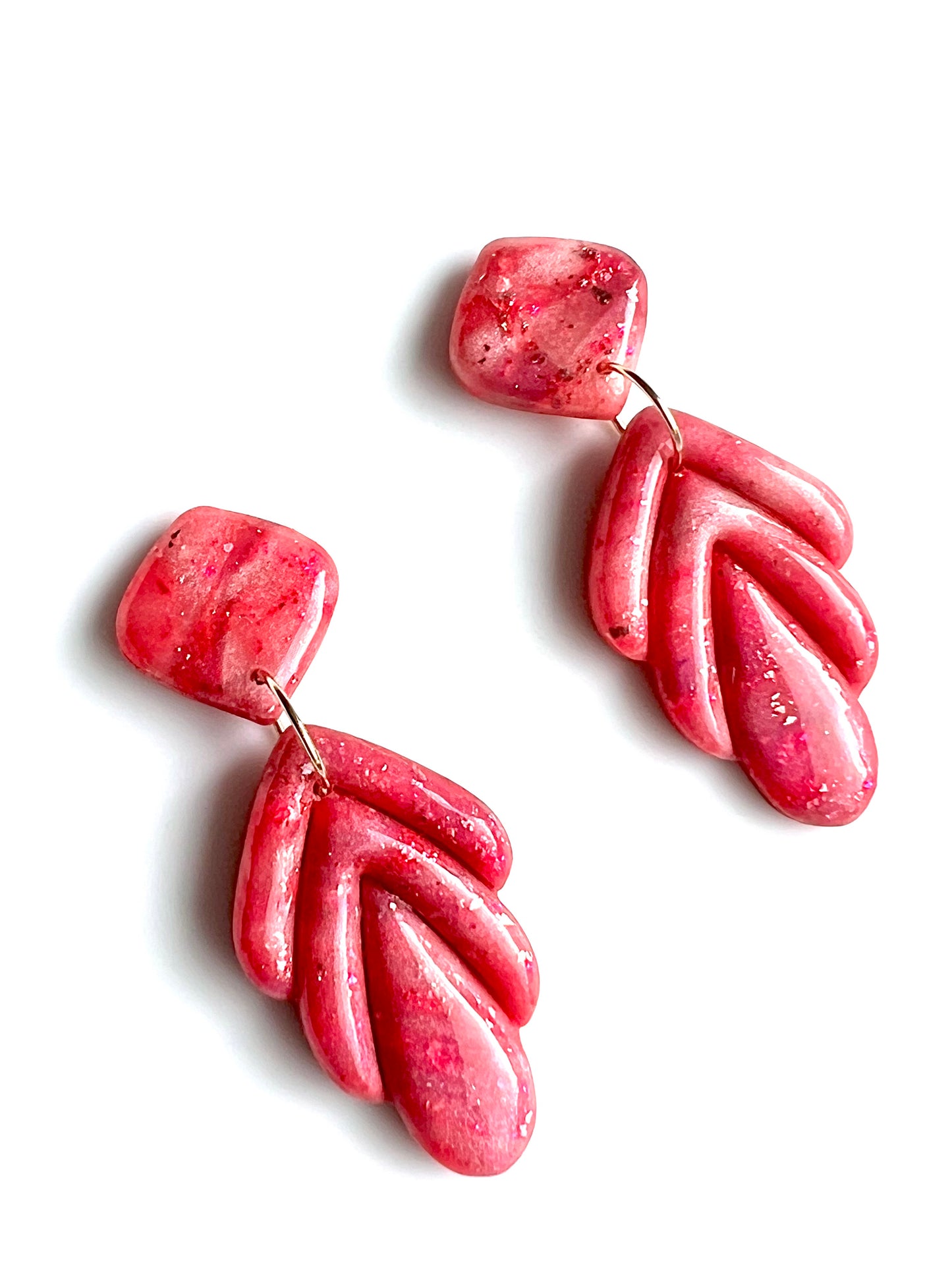 Summer Dangle Earrings in Pink