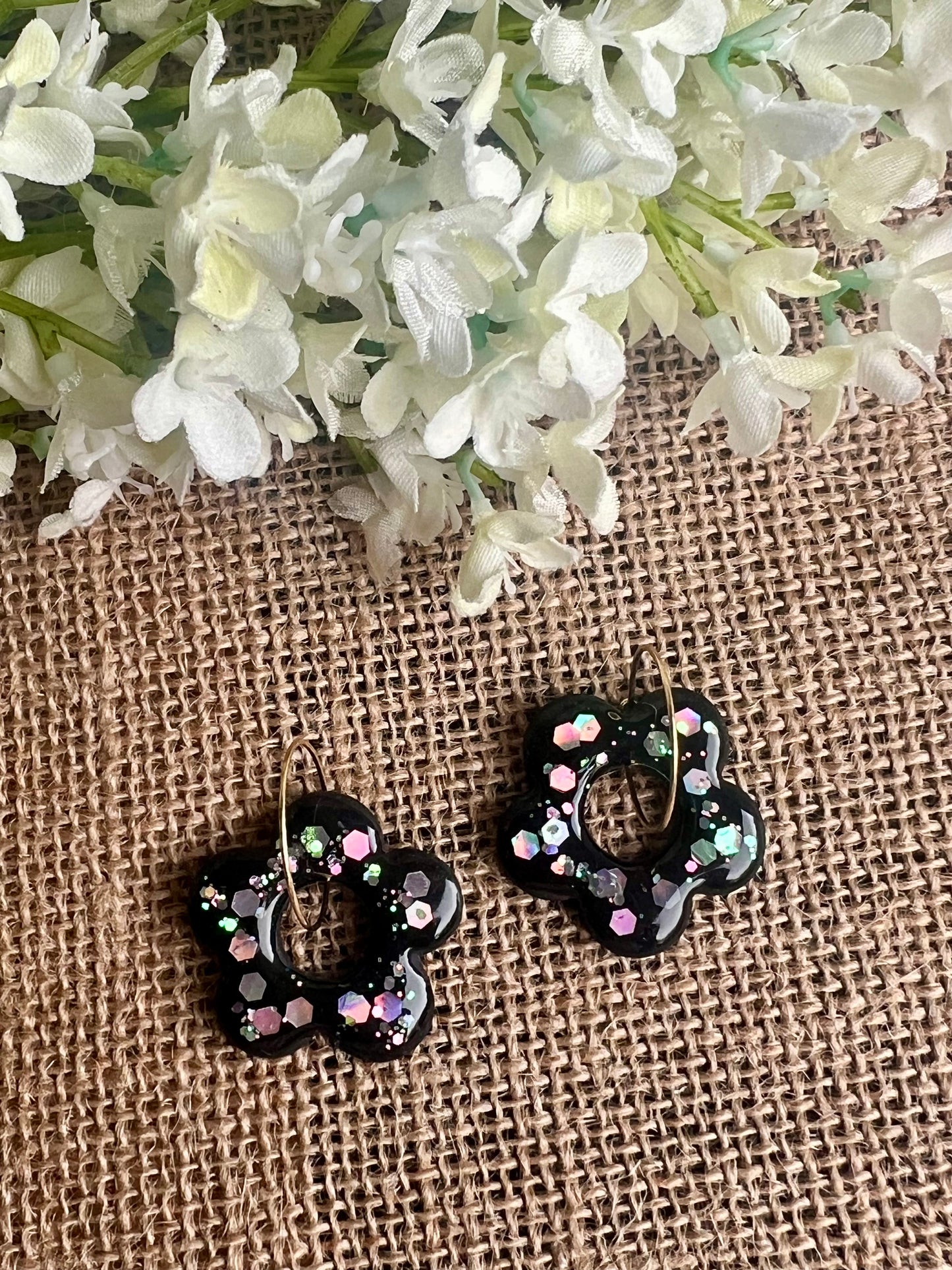Sparkling Flowers Hoops in Silver