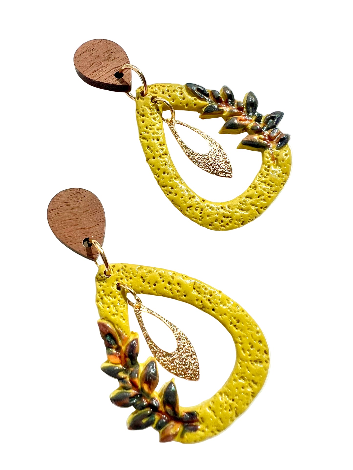 Floral Dangle Earrings