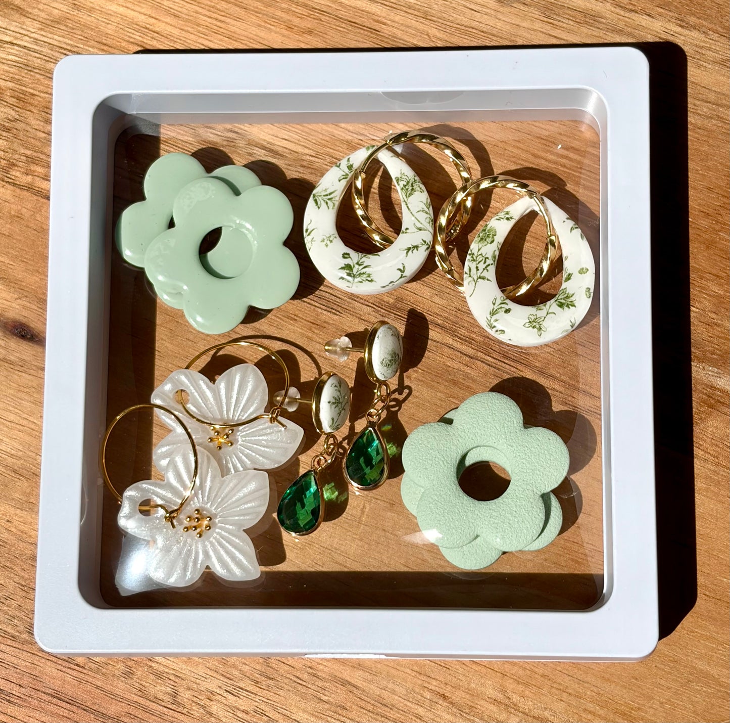 Creole Earrings Set in Green