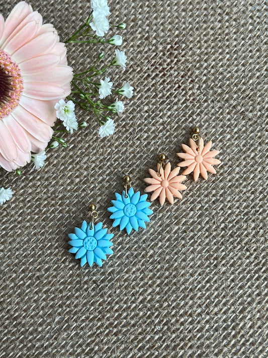 Flowers Dangles Set in Blue and Peach