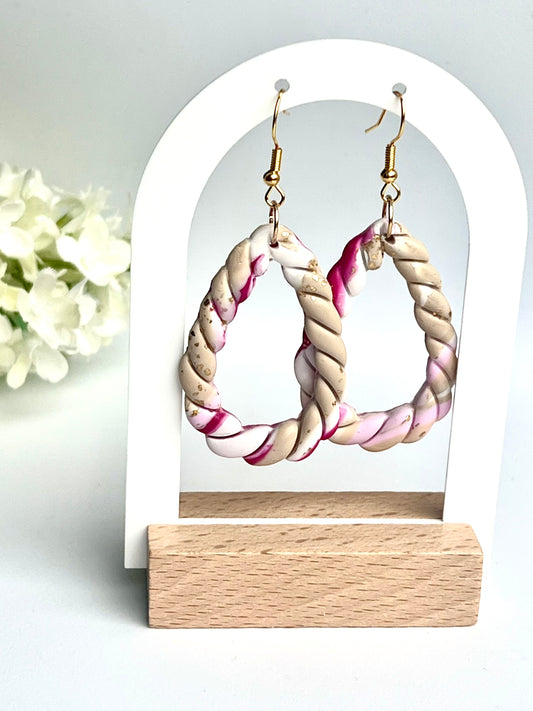 Sandy Teardrop Twist Nude Dangles