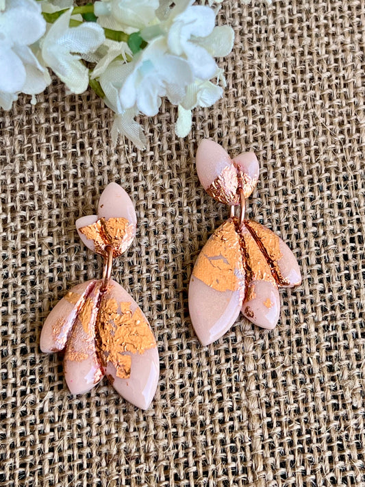 Dangle Earrings in Peach Color with Copper Details