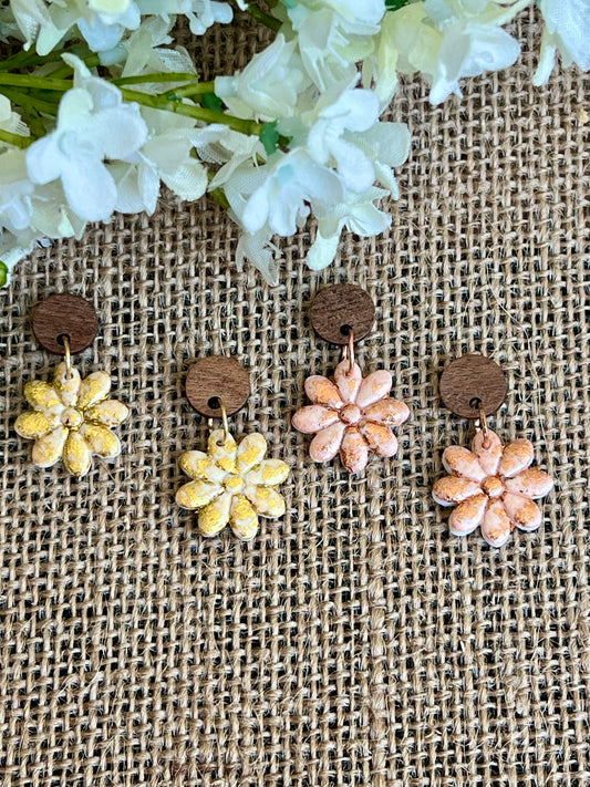 Daisy Flower Dangle Earrings Set with a Touch of Gold and Copper