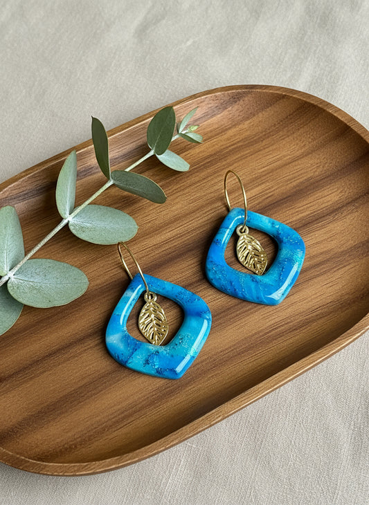 Summer Hoops in Turquoise with Accessories included