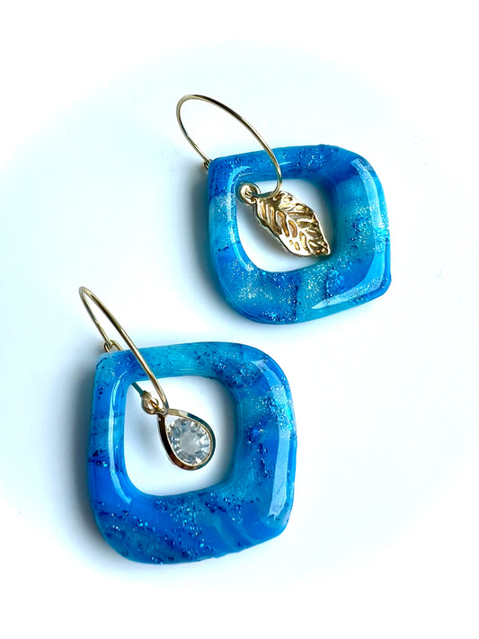 Summer Hoops in Turquoise with Accessories included