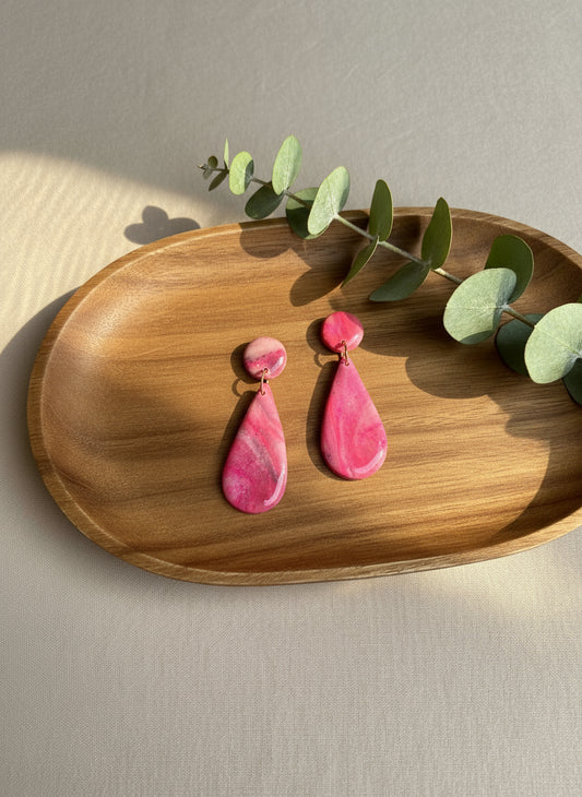 Summer Dangle Earrings in Pink