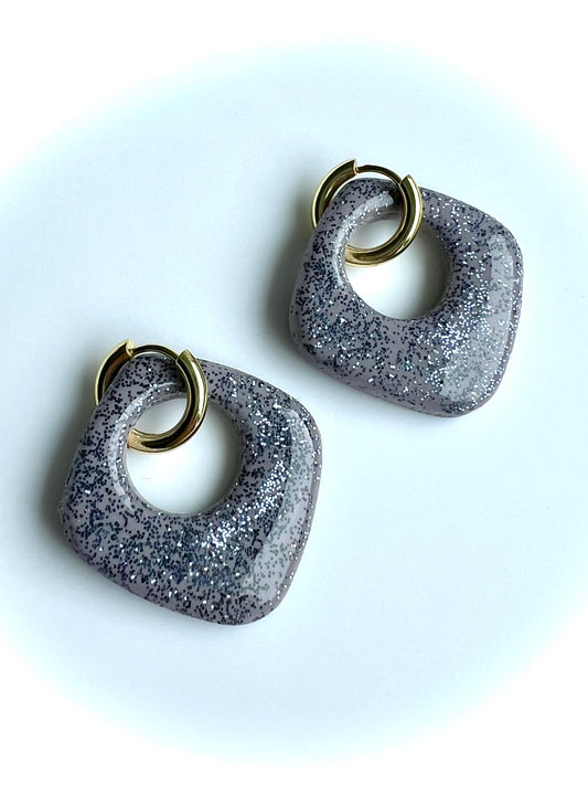 Donut Earrings in Soft Grey with a Touch of Glitter